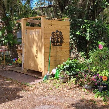 Sleep Birds Glamping Trailer 5Min To The Beach Hotel Nokomis Exterior photo